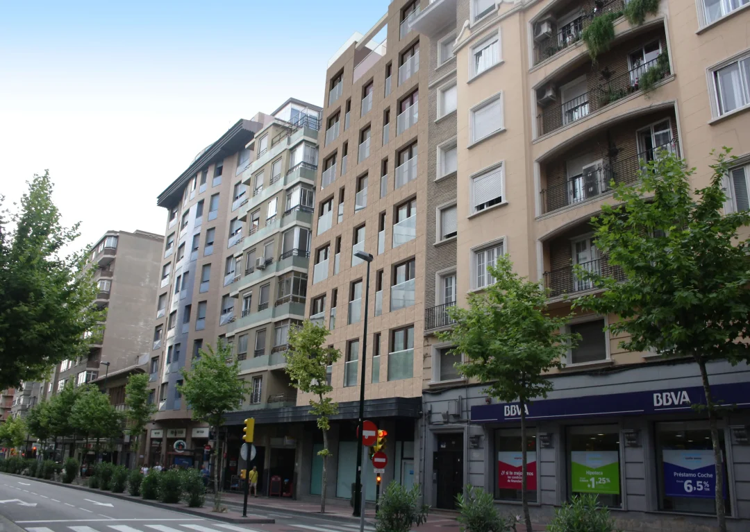 Avda.Madrid 121 - Venta de viviendas en Zaragoza