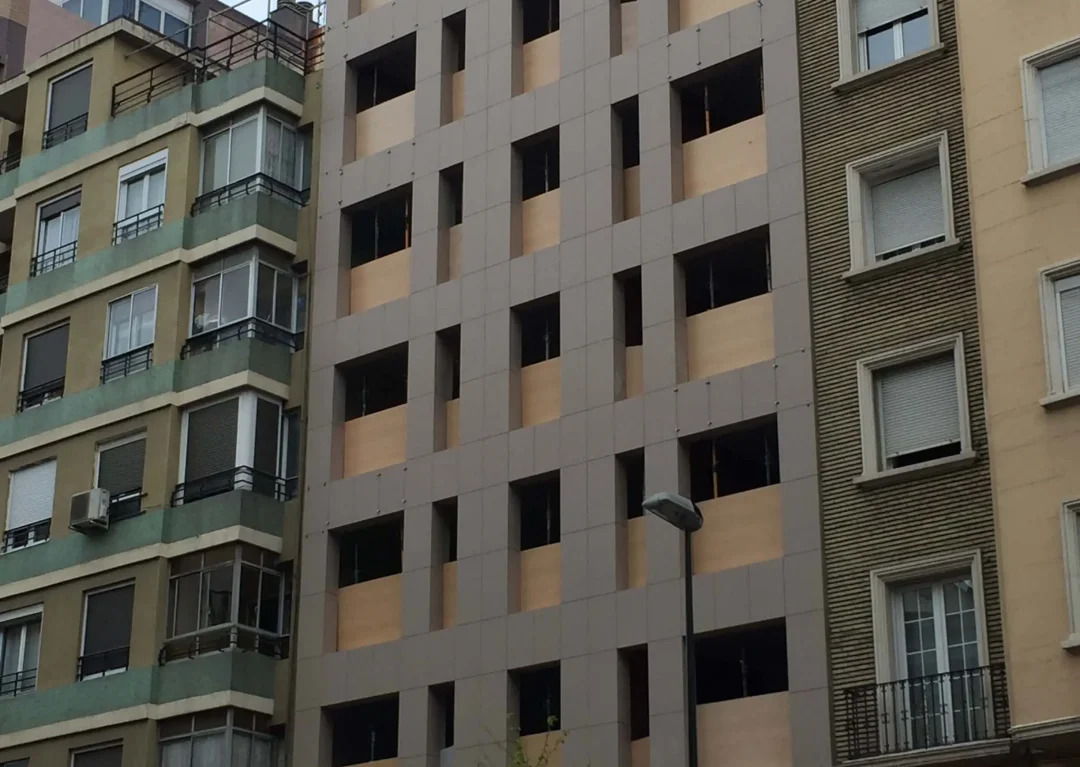 Avda.Madrid 121 - Venta de viviendas en Zaragoza